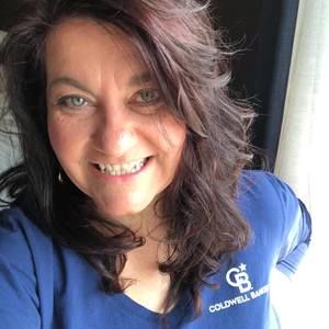 Meet your Posher, Jeanie